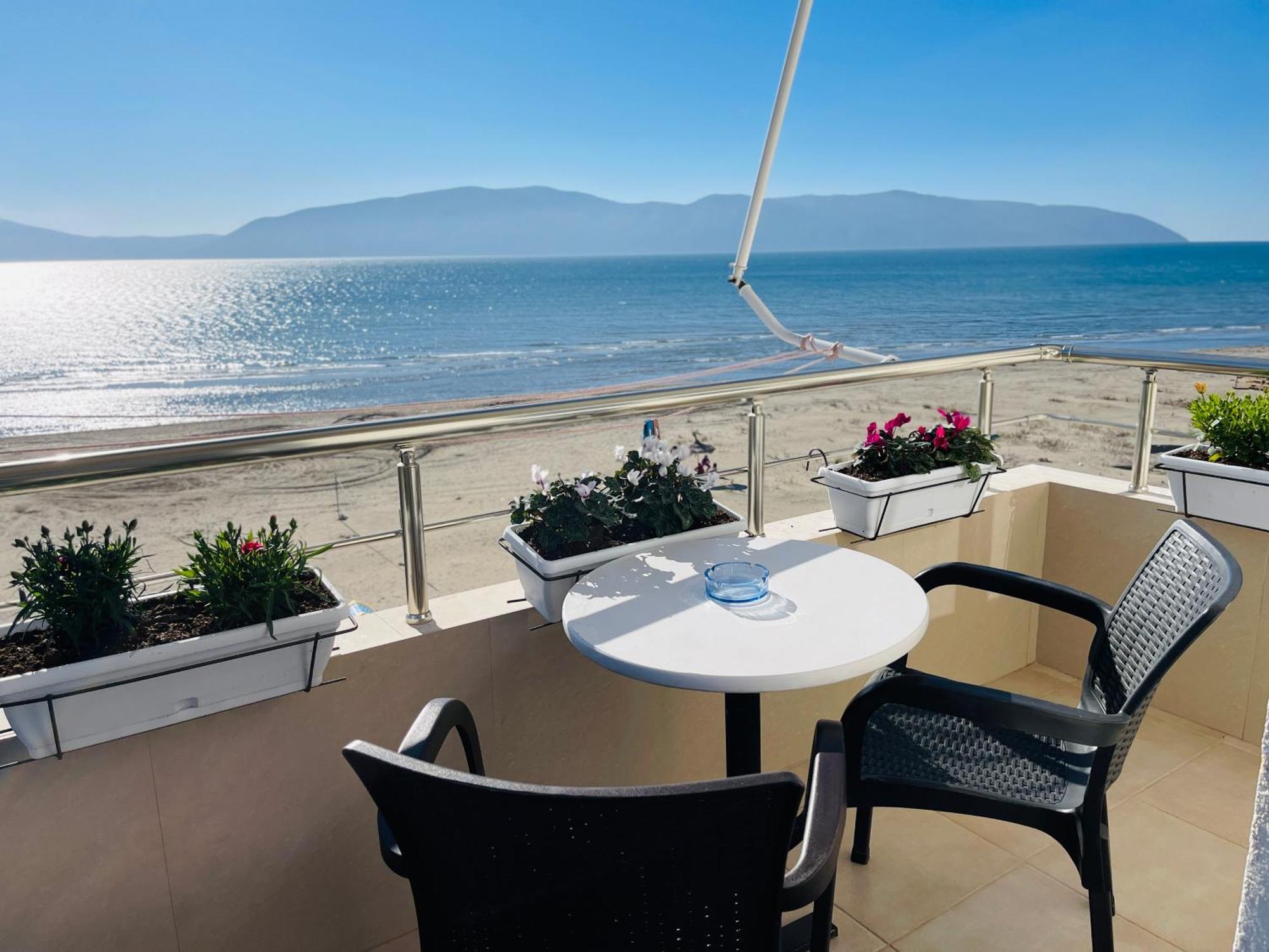 Seaview Apartments Rental Vlora Kültér fotó